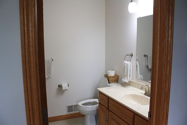 Photo of 5605 N Shore Rd, Pinconning, MI