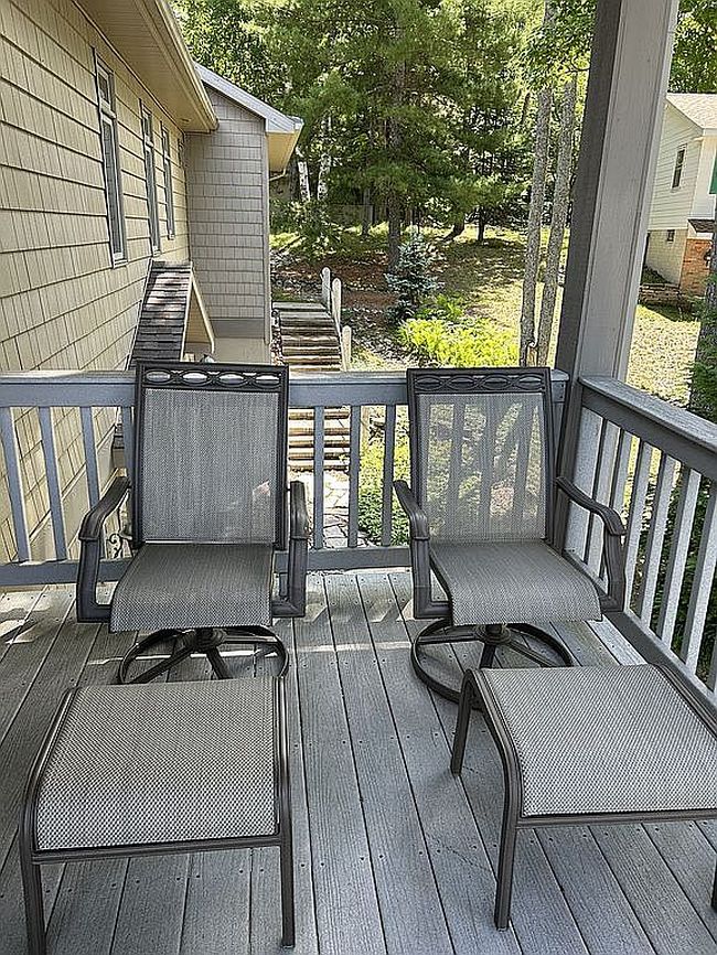 Photo of 10481 N Twin Lake Rd Ne, Mancelona, MI