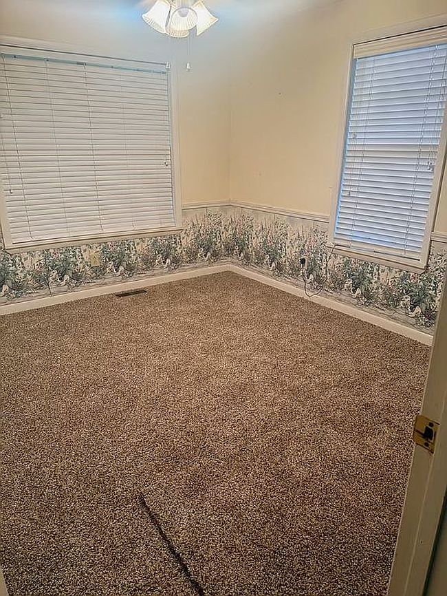 Image of 127 Landers Dr
