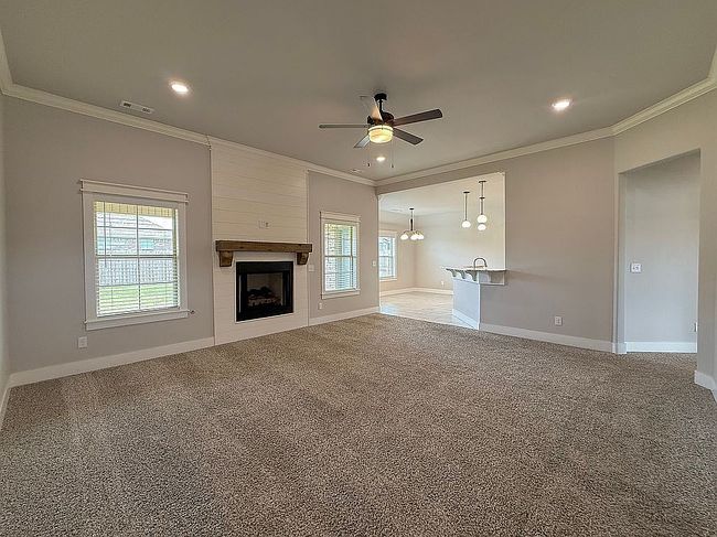 Photo of 927 Fair Oaks St, Tontitown, AR