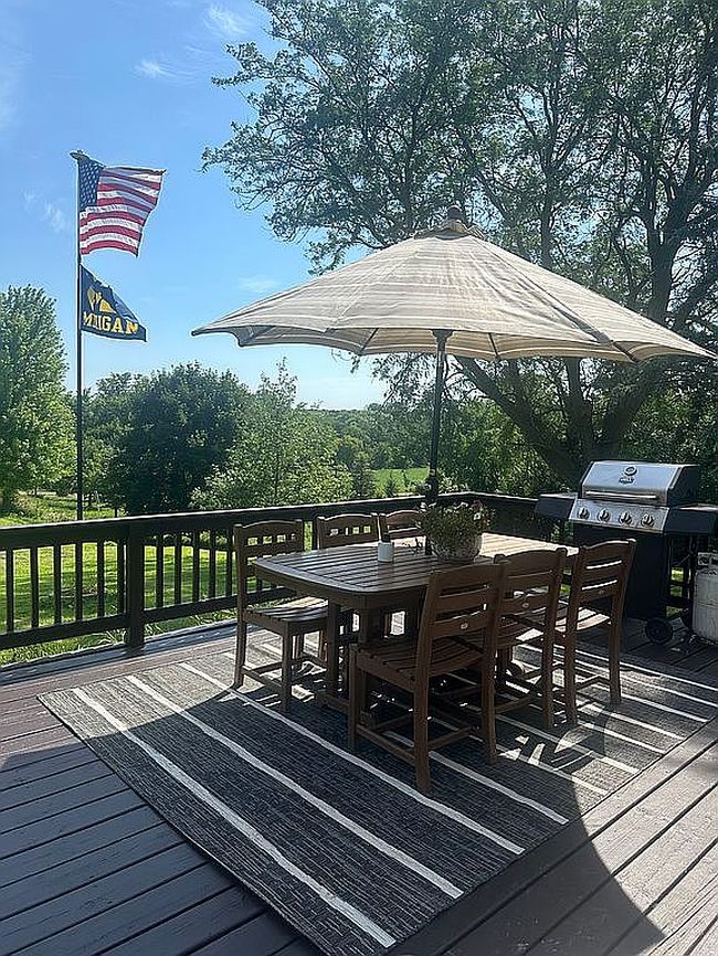Photo of 1176 Barker Ave, Sioux City, IA