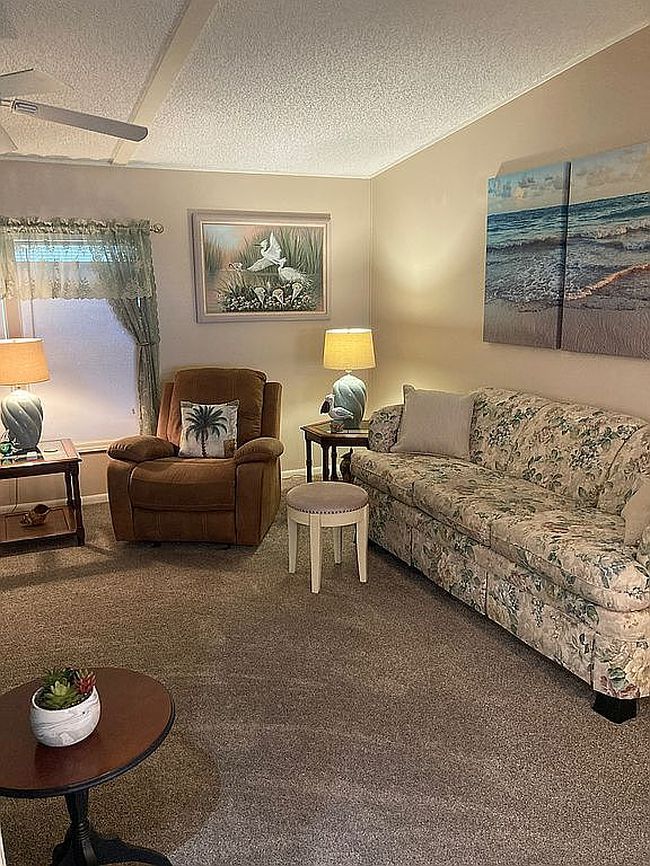 Image of 532 Towerwood Blvd