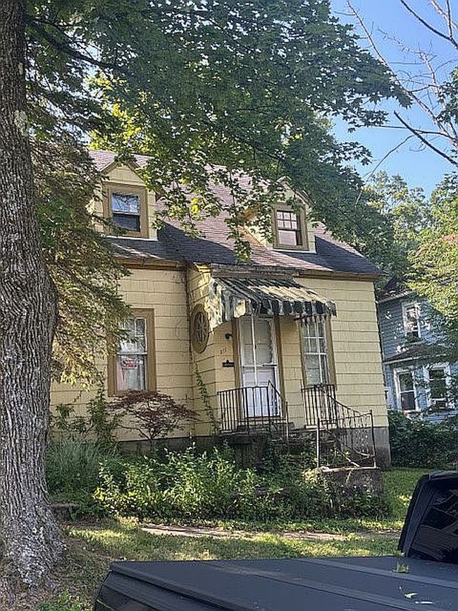 Photo of 311 Fayette St, Johnstown, PA