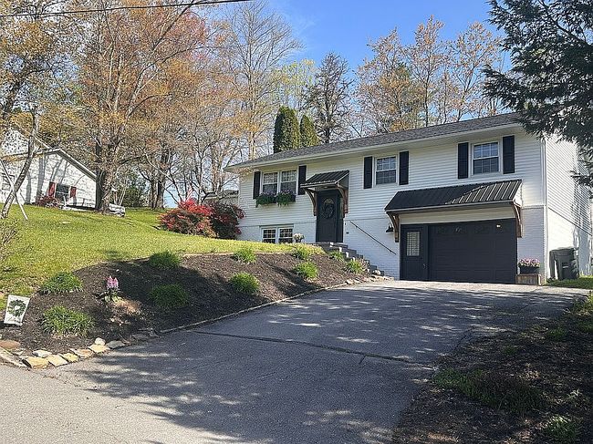 Photo of 2933 Schick Blvd, Montoursville, PA