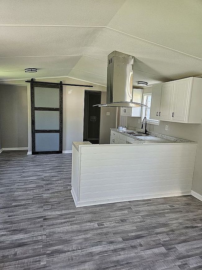 Additional photo 1 of property located at 2508 Ange St