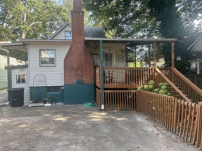 Photo of 806 Cynthia St, Poplar Bluff, MO