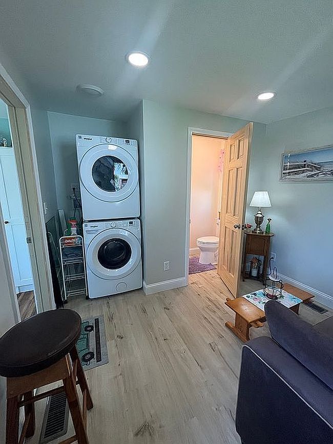 Photo of 6725 Vine St, Caseville, MI