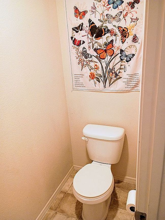 Additional photo 2 of property located at 9 Dos Hermanos Ct