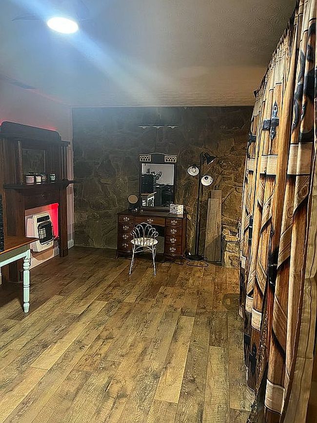 Image of 769 Coleman Br