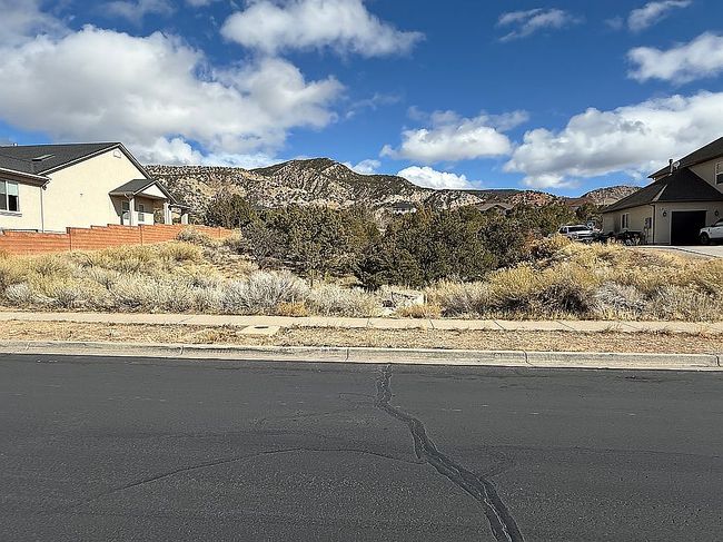 Image of 1270 N 525 E