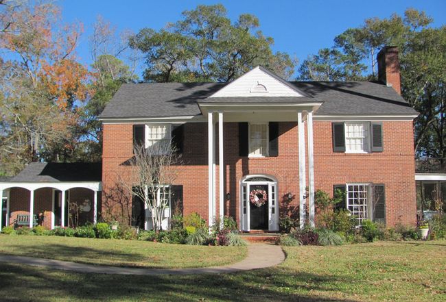 Preview of property located at 907 Southwood Drive