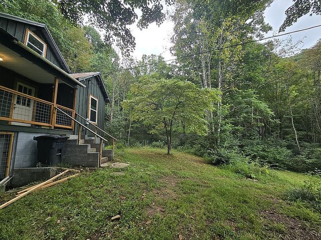Photo of 488 Cad Campbell Rd, Bakersville, NC