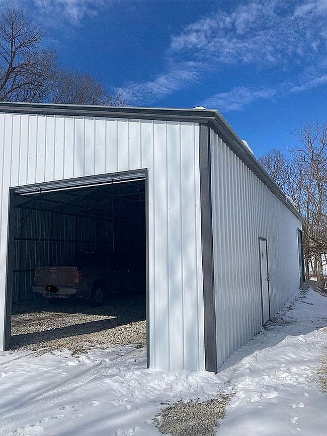 Preview of property located at 212 E Campbell St