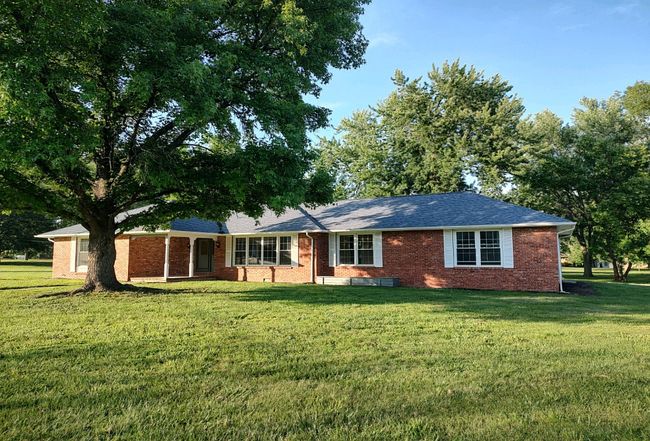Image of 104 Vansant