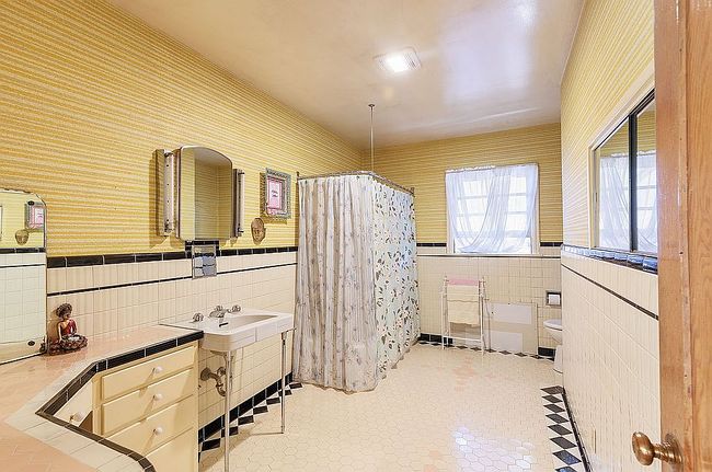 Photo of 547 Oakdale Dr