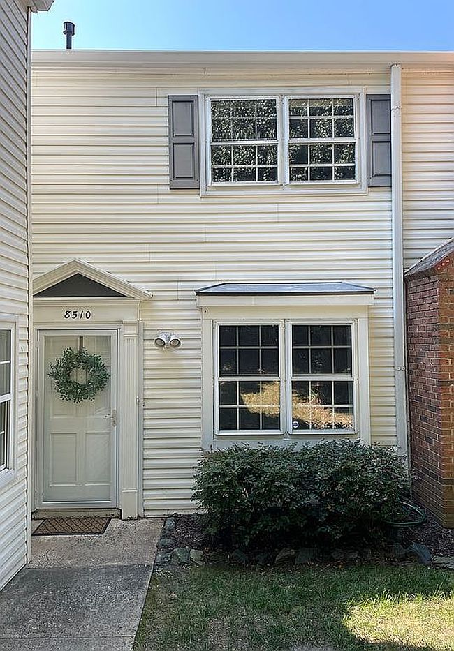 Photo of 8510 Castle Pine Ct