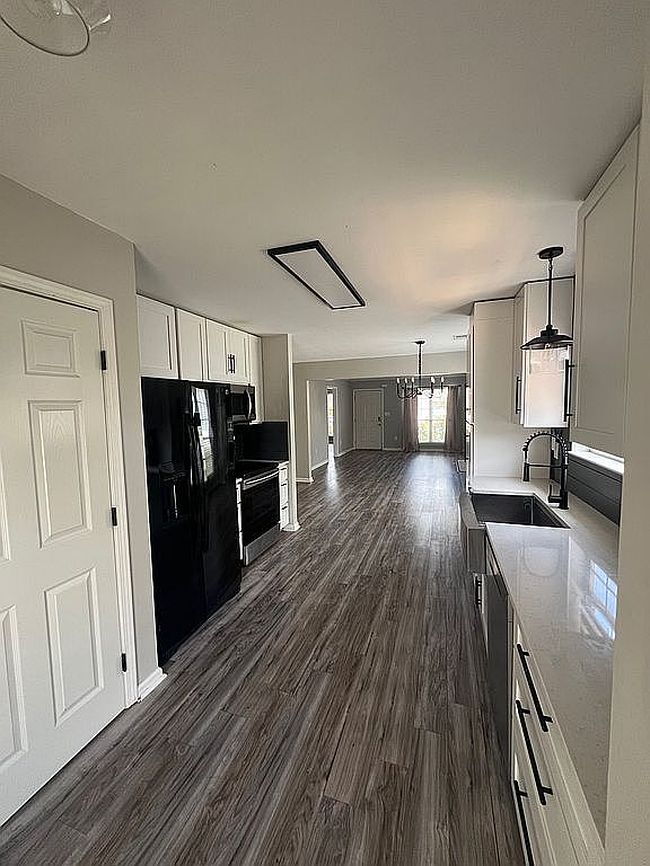 Photo of 7437 Wyndham Pkwy, Helena, AL