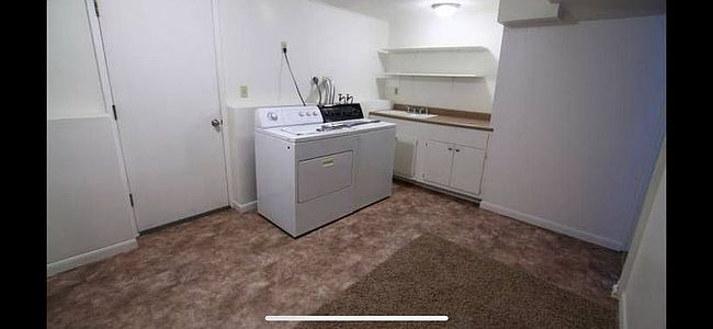 Additional photo 2 of property located at 10345 S Clearview Dr