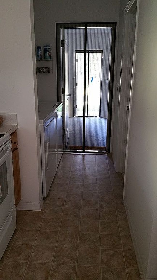 Image of 8564 W Morgan St