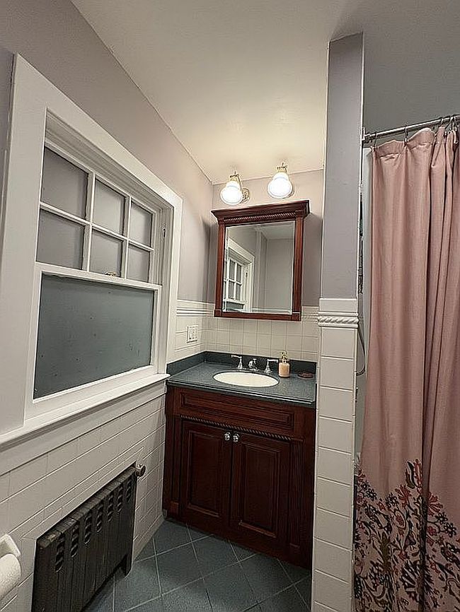 Photo of 27 Rugby Rd, Cedar Grove, NJ