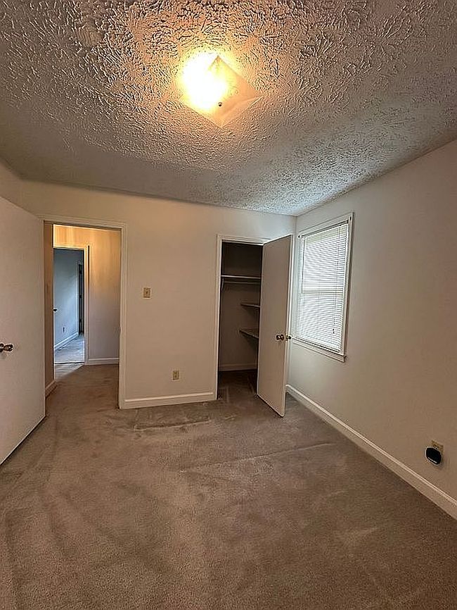 Photo of 1115 Apache Trl, Georgetown, KY