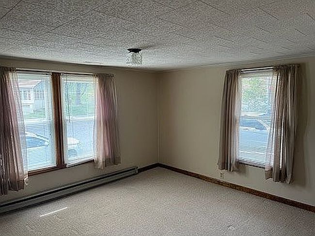 Image of 1050 Spruce St Nw