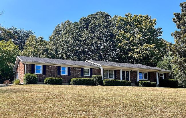 109 Fireside Dr, Brandenburg, KY