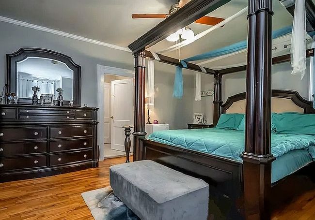 Image of 202 Veazey St