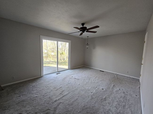 Image of 119 S Dogwood St