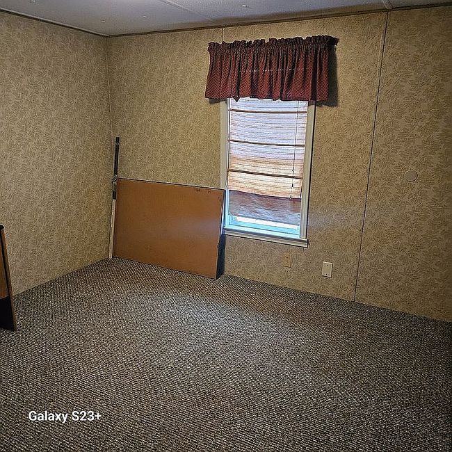 Photo of 9228 Sallys Way, Alvarado, TX