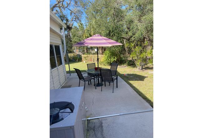 Photo of 250 Santa Fe Trl, North Fort Myers, FL