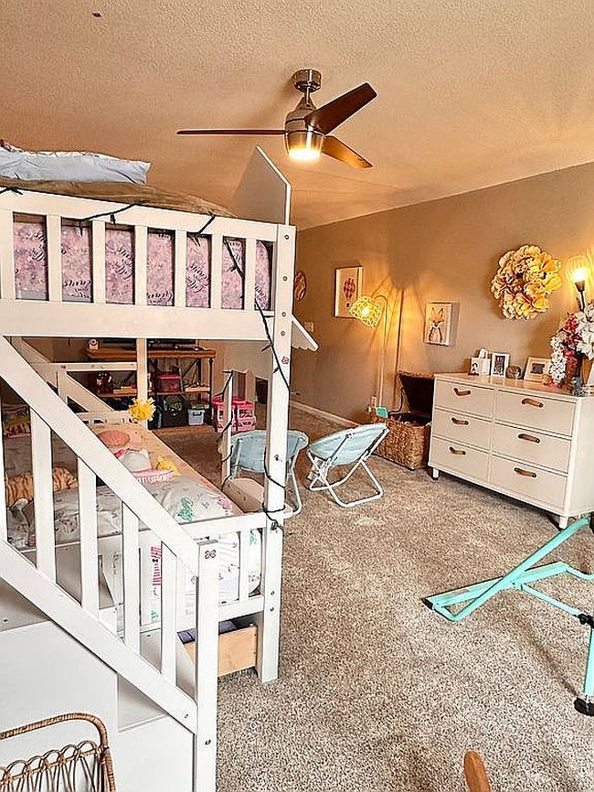 Photo of 12910 Clydesdale Ct, Fort Wayne, IN