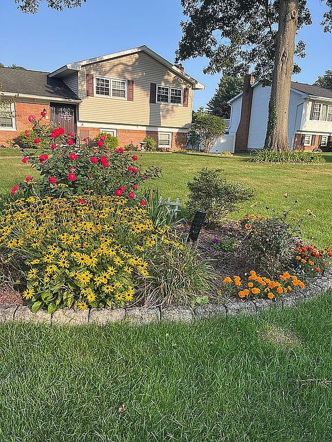 Additional photo 1 of property located at 14 Northcrest Dr