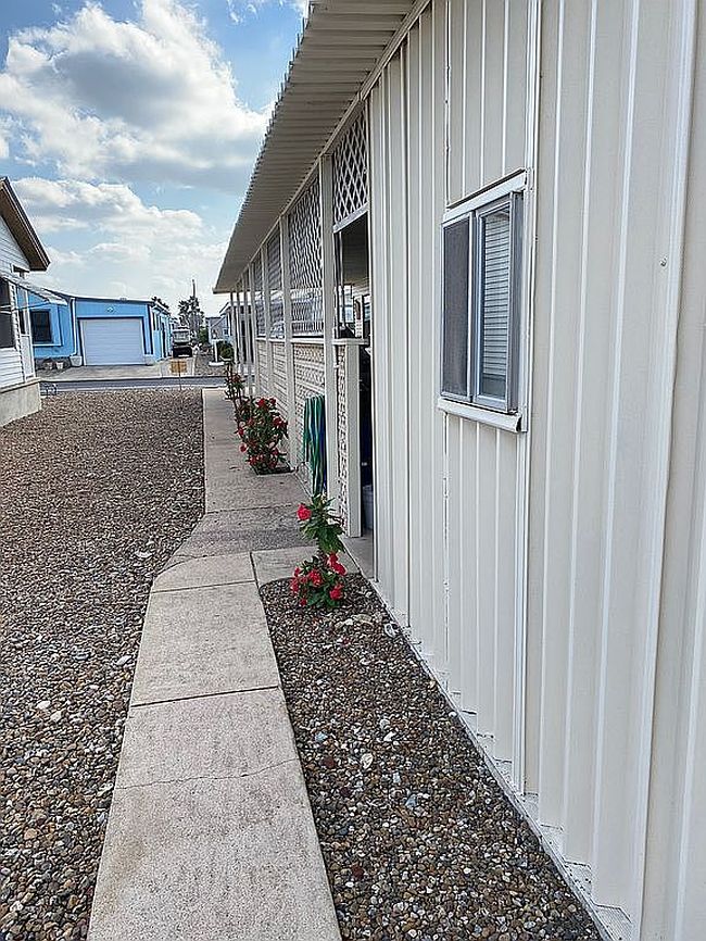 Photo of 2712 S International Blvd, Weslaco, TX