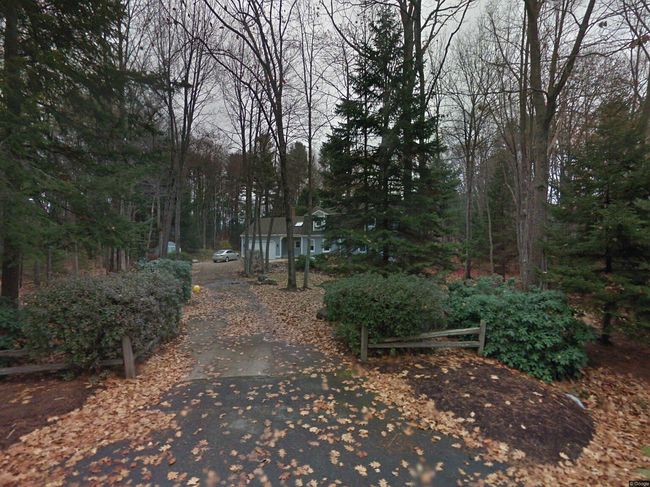 Photo of 14 Fairway Dr, Scarborough, ME