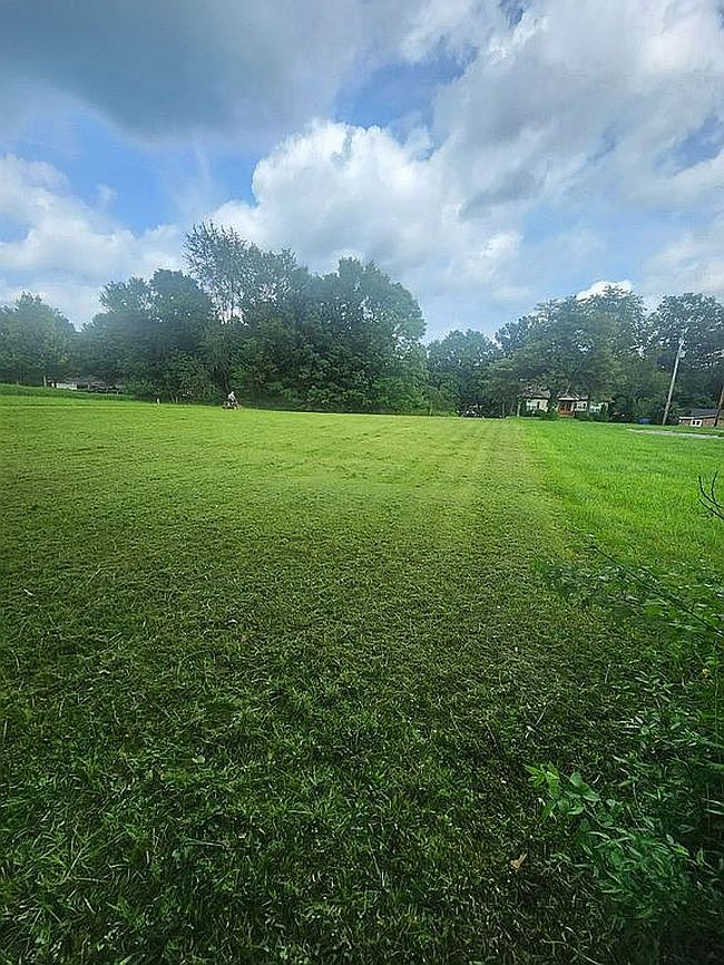 Photo of 775 Riverview Cir, Scottsville, KY