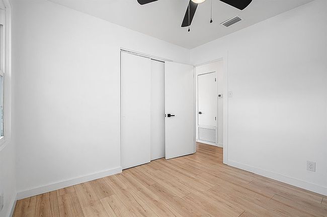 Image of 1331 Alvarez Dr