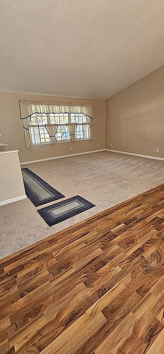 Preview of property located at 2487 Greenwood St