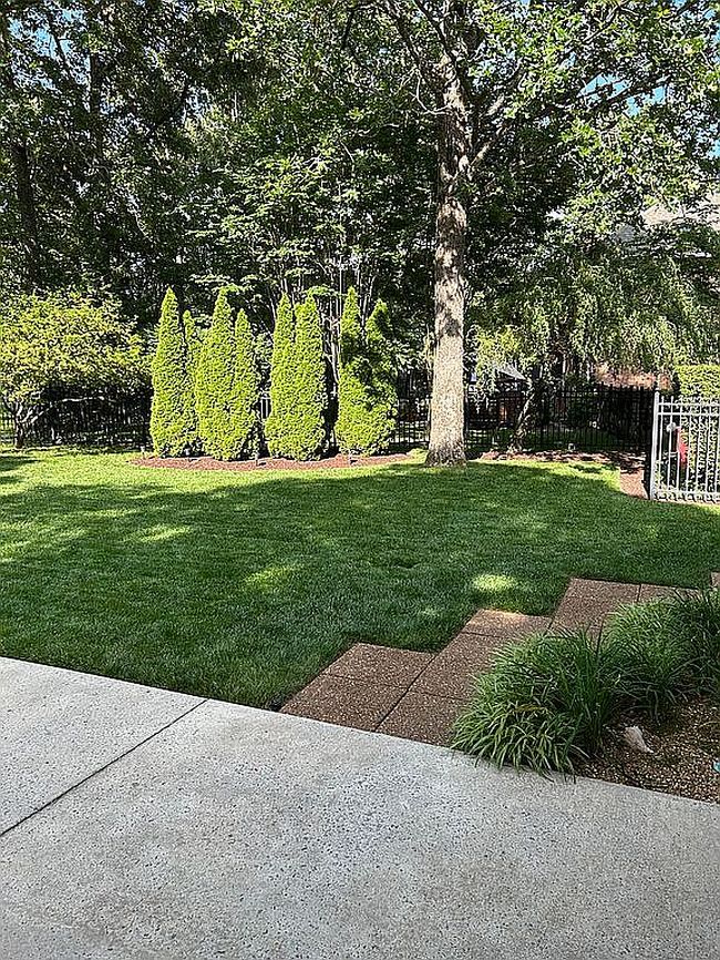 Photo of 107 Albemarle Dr, Tullahoma, TN