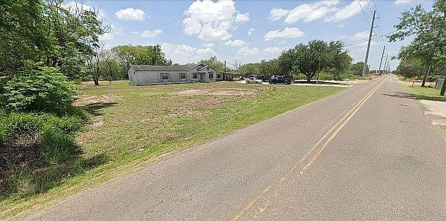 Image of 1032 E Wisconsin Rd