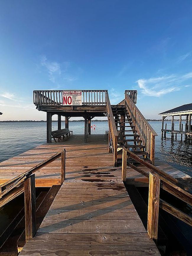 Photo of 112 Pine Ave, Elizabethtown, NC