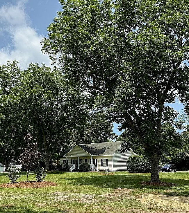 Photo of 6879A Pecan Ln, Manns Harbor, NC