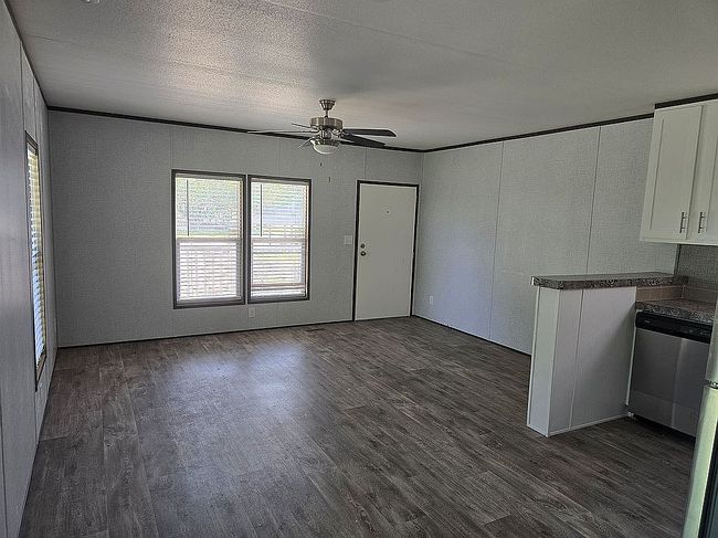 Additional photo 2 of property located at 3400 Robinson Dr #36