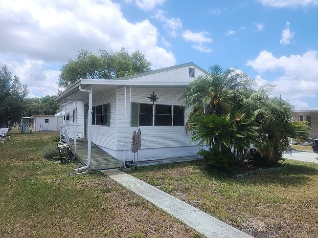 Image of 37136 8th Ave