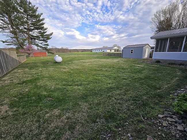 Image of 1311 Lincoln Pike