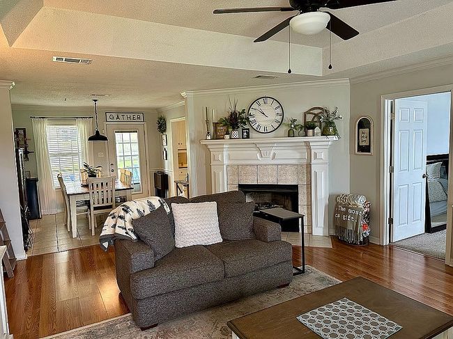 Image of 55 Wedgewood Dr