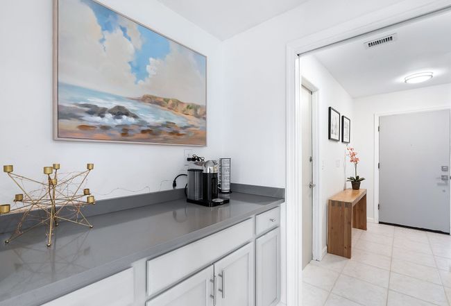 Preview of property located at 128 Da Vinci Dr