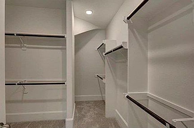 Image of 229 Bronze View Dr