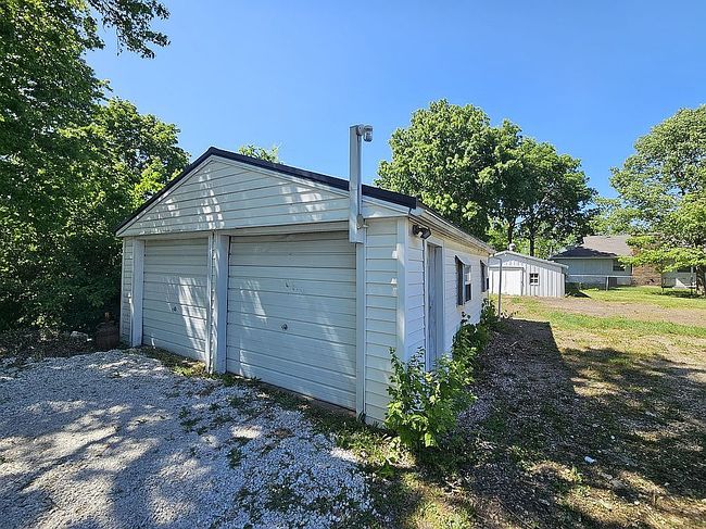 Preview of property located at 1617 N Church St