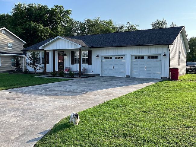 Photo of 207 Broadway Ave, Sikeston, MO